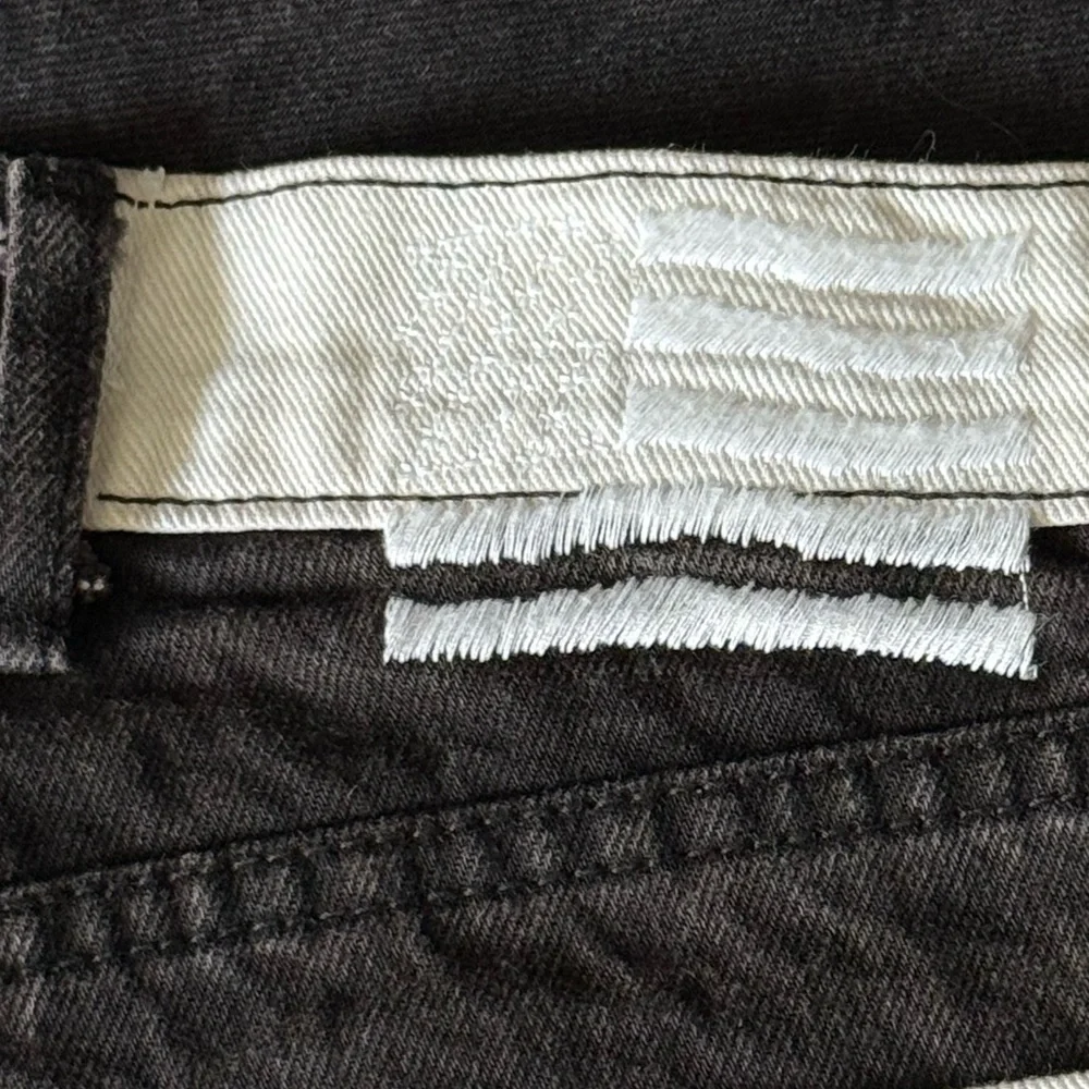 👖🛹 REVICE Denim Yin Yang Two-Tone Jeans | Black + White Split |‎ Women’s Sz 27